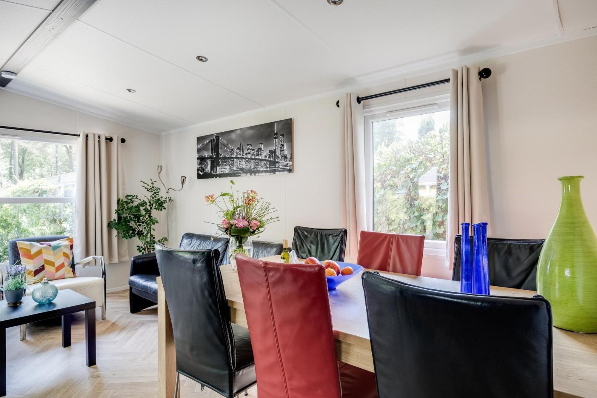 Veluwe Hoenderloo Luxury Chalet With Private Sauna And Hot Tub - Swimming Pool Tennis Court Supermarket Bowling Alley Theatre And Entertainment For Children Zewnętrze zdjęcie